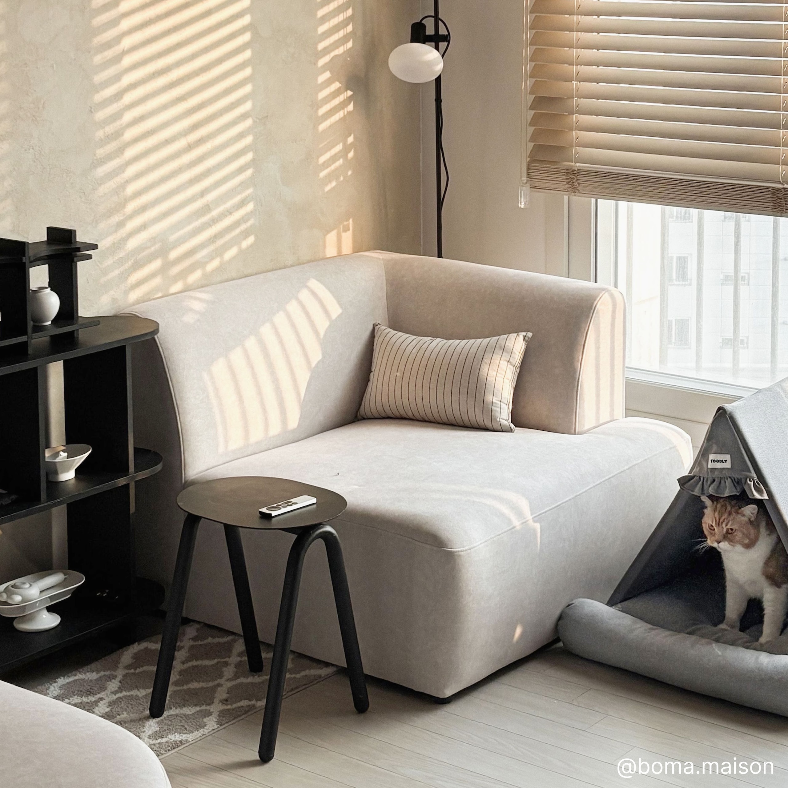 VASPHOR Mongle 1人掛け ソファ アームレスト［2種］ ベージュ 奥行き