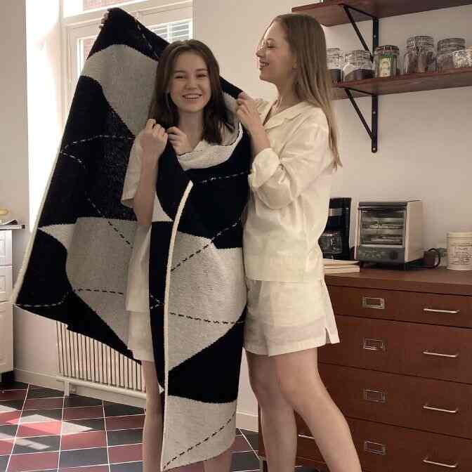 ARGYLE ニット ブランケット［3色］