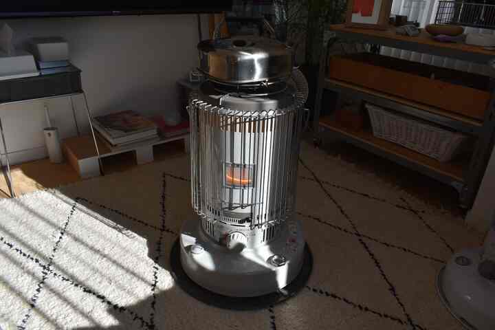 やっとストーブを片付けました
少し名残惜しいです

#ストーブ #ベニワレン #dand department