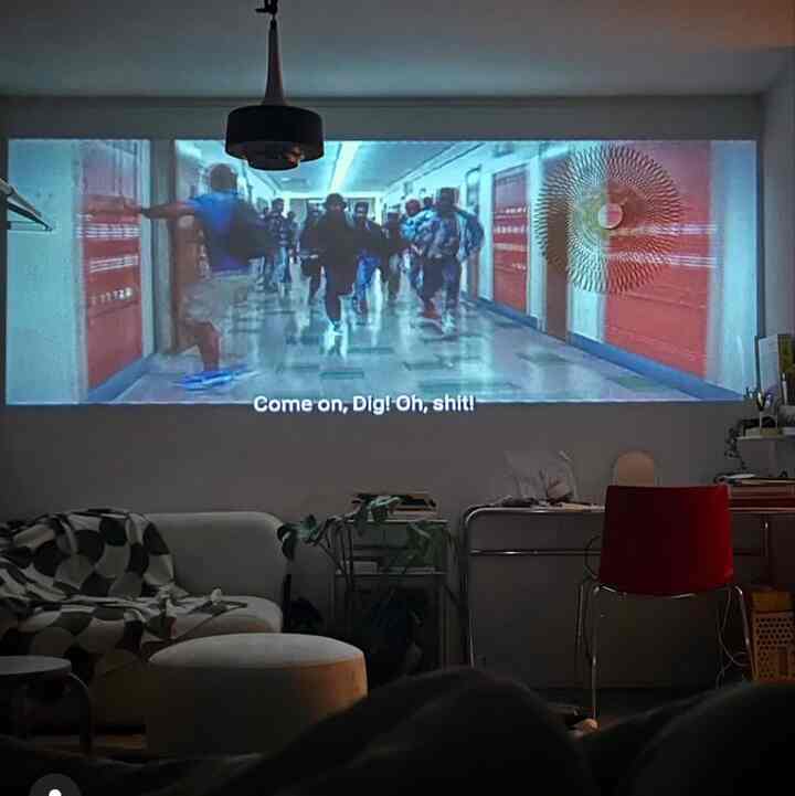 #プロジェクター
#film
#ruang tamu