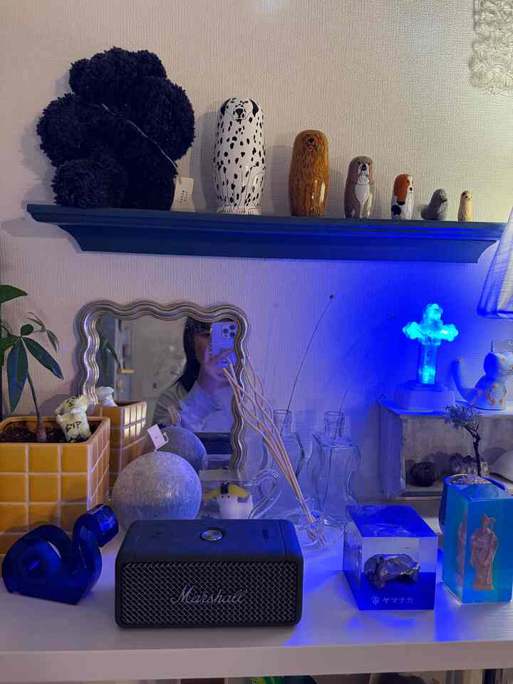 Atelier

#MirrorBall #IKEAインテリア #韓国インテリア #アトリエ部屋 #作業部屋 #インテリア好き #おしゃれ部屋 #ルームツアー #間接照明 #模様替え #MirrorBall #IKEAStyle #KoreanInterior #AtelierRoom #WorkspaceDesign #RoomDecor #HomeVibes #InteriorAddict #CozyRoom #LightingDesign #미러볼 #이케아인테리어 #한국인테리어 #아틀리에 #작업방 #인테리어소품 #감성인테리어 #룸투어 #무드등 #홈카페