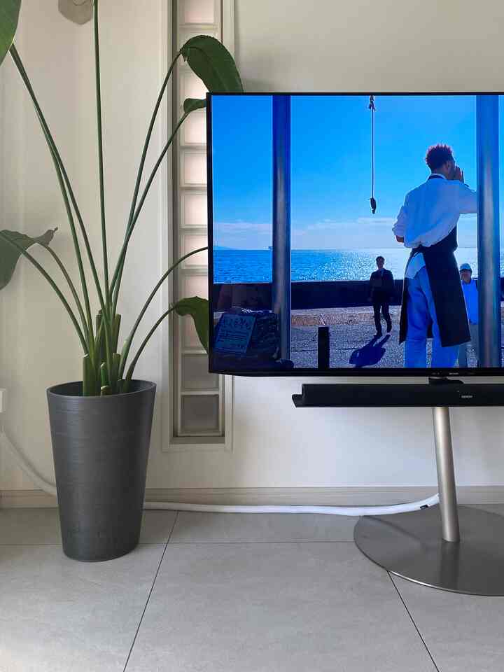 I want some art😢🩵

#Augusta #テレビスタンド #wall