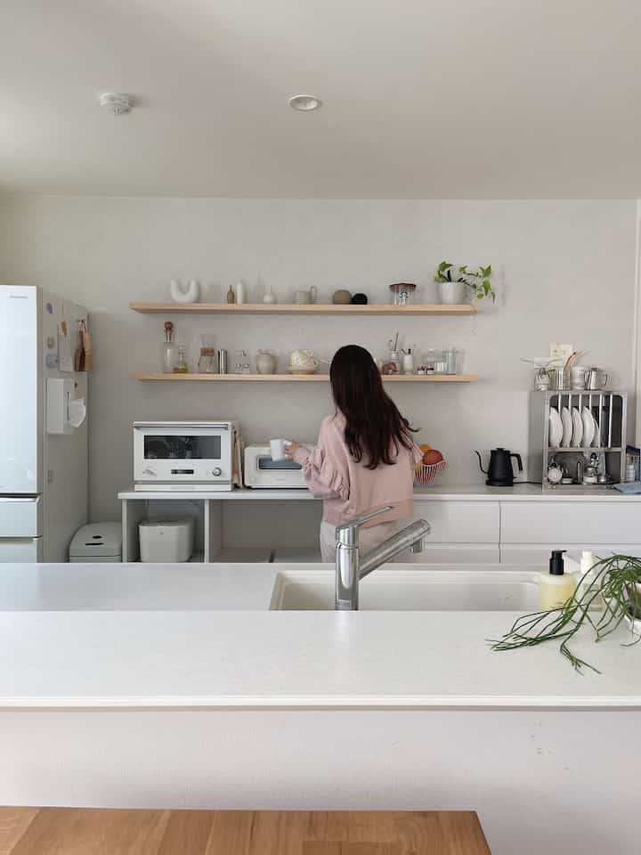 kitchen

#kitchen #kitcheninterior #キッチン #キッチンインテリア #vamir #ogre #ステンレスラック #ホワイトインテリア