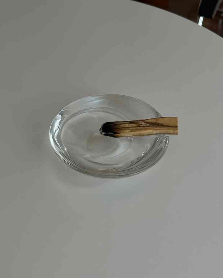 パロサント受け皿🍃
#journalstandard #パロサント #受け皿 