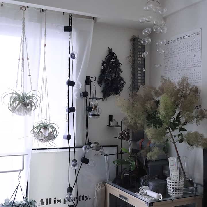 スモークツリーをお迎え🌱
やっぱり好きだな




#リビングインテリア
#日々の暮らし
#暮らしを楽しむ 
#暮らしの記録 
#すきなものに囲まれて暮らしたい 
#好きなものに囲まれた暮らし 
#スモークツリー
#キセログラフィカ
#グリーンのある暮らし
#櫻井彩
#追憶のモビール 
#ミックスインテリア
#アンティークのある暮らし
#古いものがある暮らし 
#古道具のある暮らし 
#海外インテリアに憧れる
#インテリア好き 
#暮らしの道具 
#モノトーン雑貨
#マンション暮らし 
#マンションインテリア 
#eosm100 
