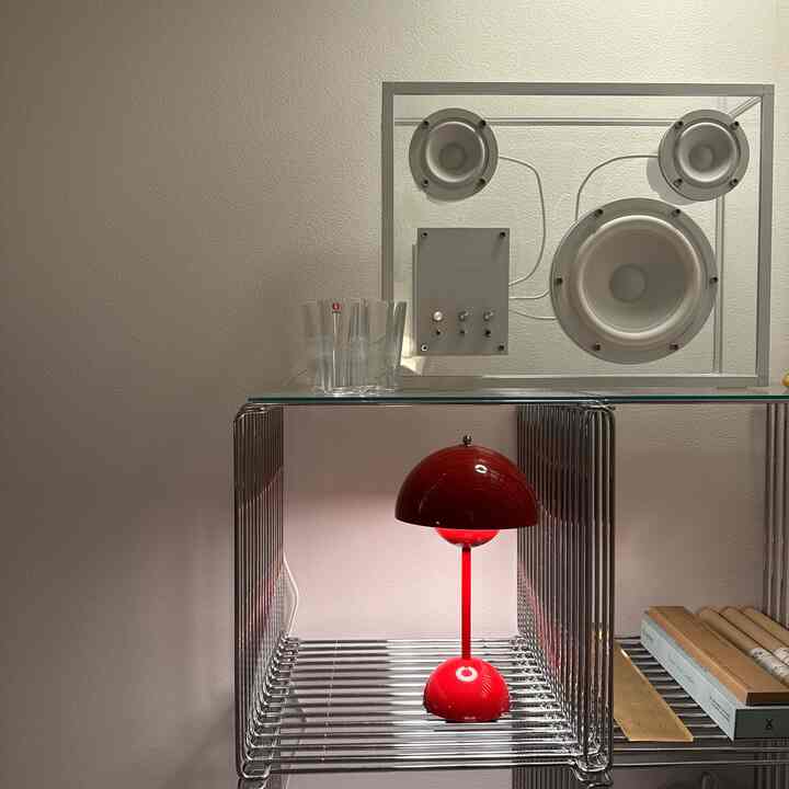 光と音に癒される。

#インテリア #リビング #リビングインテリア #midcenturymodern #midcentury #interior #interiordesign #anothachoppa #mylvngrm 