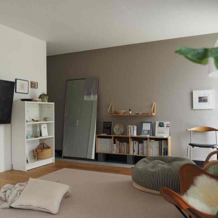 Mengubah tata letak rak
Saya suka mendekorasi ulang 🤍

#rak buku #ブックシェルフ #リビング
#Pintu Masuk #土間 #IKEA #イケア
#Aktus #Artek