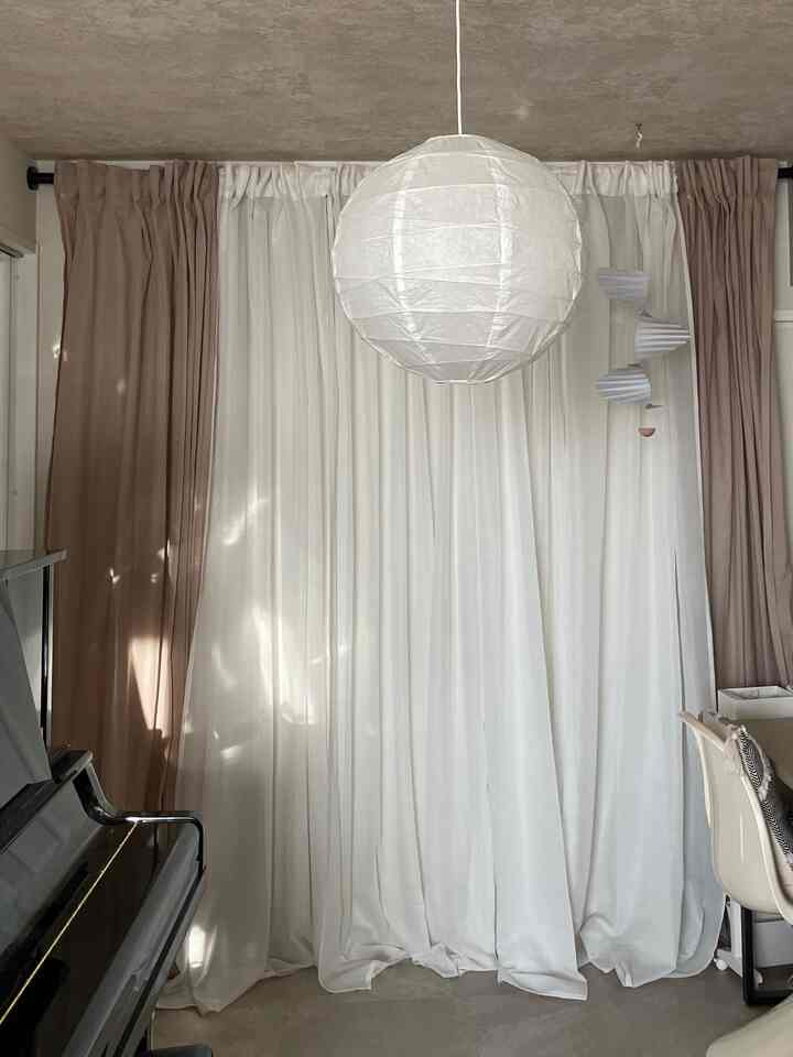 実は押入れ🖤

簡単押入れ隠しです🤫

IKEAのカーテンが良い仕事してます！！！

#押入れ
#和室
#和室リフォーム
#マンション暮らし
#子ども部屋 
#カーテン
#IKEA