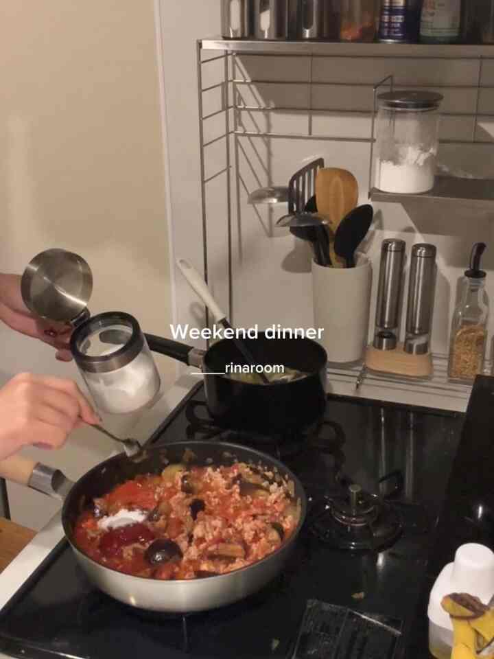 夜ご飯はパスタを作りました😌🍝✨
　
#kitchen #2人暮らし #夜ご飯 #roomtour