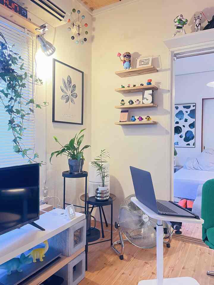 棚　アラレちゃん

#リビング　#フィギュア　#観葉植物　#サーキュレーター