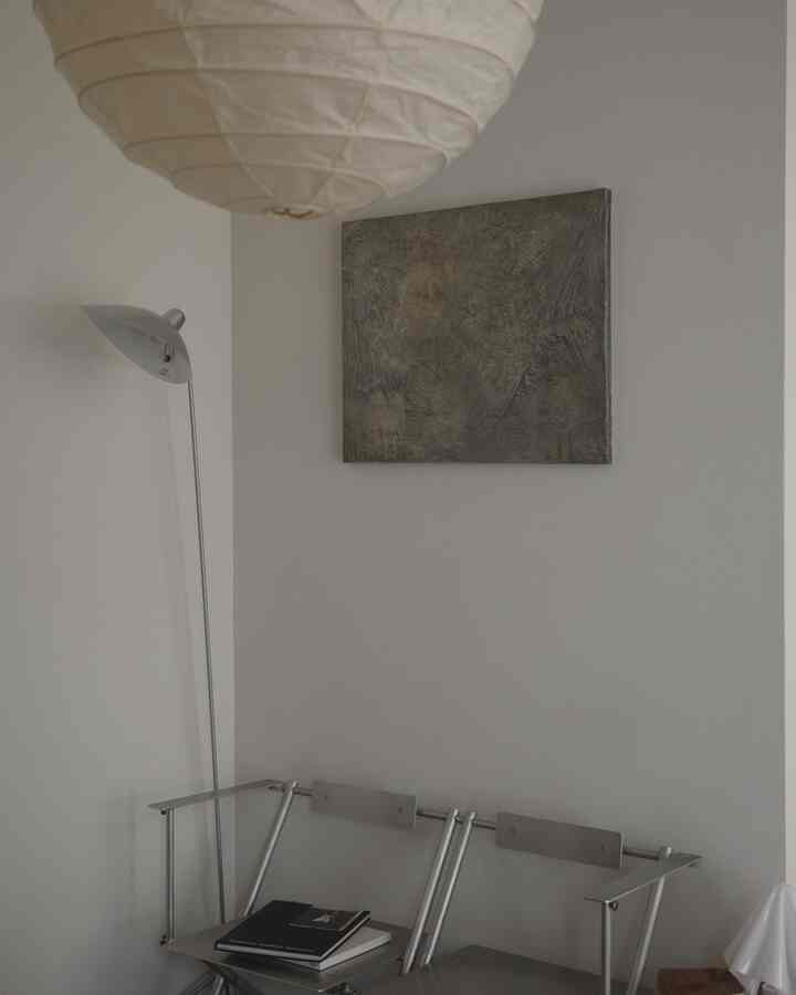 アートで変化を楽しむリビング

#livingroom #art #リビング #myhome