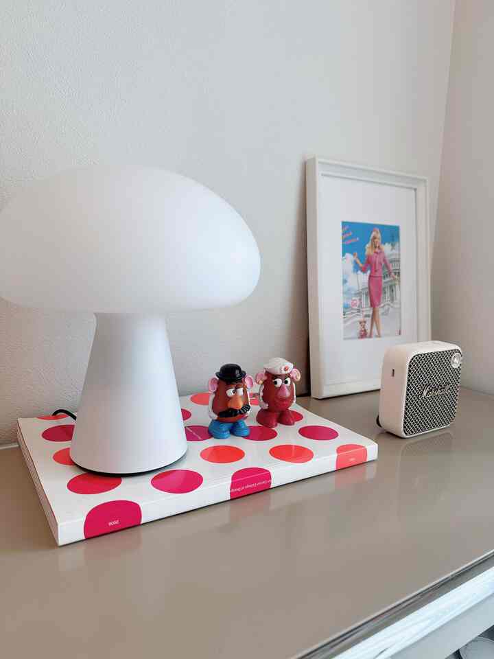 お気に入りたちを集めたコーナー♡

#インテリア #ひとり暮らし
#홈데코 #오늘의집 #집꾸미기
#GUBI #USMHaller #Marshall