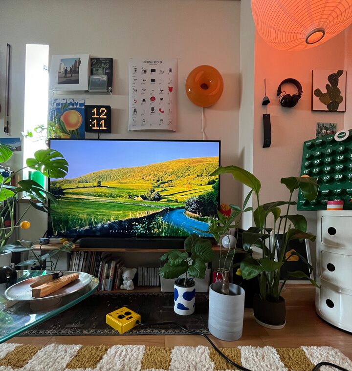 short form carousel card thumbnail