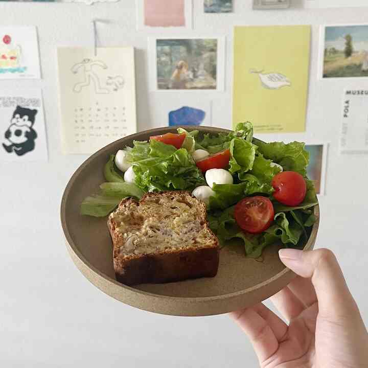 朝ごはん🥞☕️🍅

#食器おすすめ #ワンプレート #一人暮らし #アートウォールインテリア 