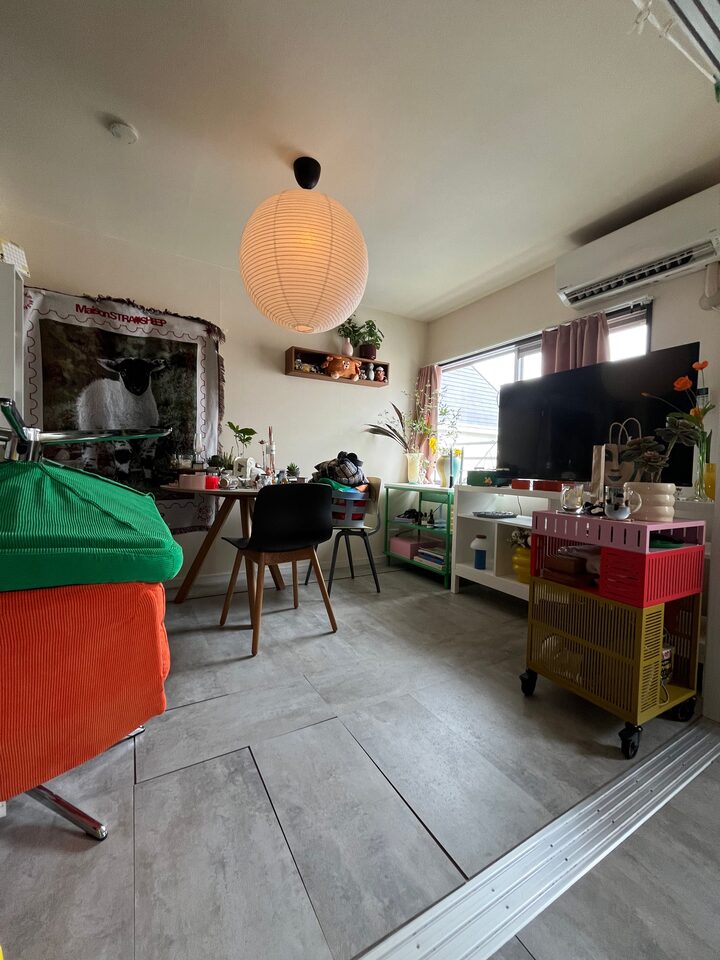 short form carousel card thumbnail