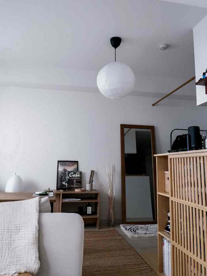 I like spaces with Japanese details

#IKEA
#unico
#journal standard
#beams
#sofa
#living alone
#room for single people
#full-length mirror
#mirror
#