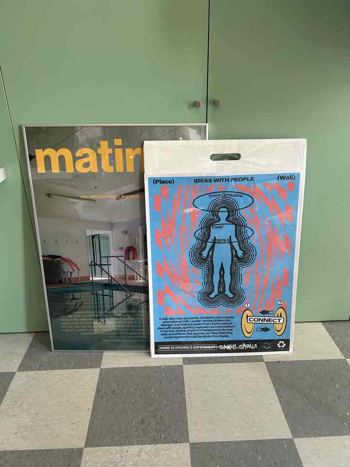 Posters in my house

Recently bought at popup

HOME ECONOMICS EXPERIMENT👤

I'm displaying it without putting it in a frame

But it's cute in its own way🫠

.

.

#poster #ポスター額縁 #ポスターインテリア #ポスターショップ