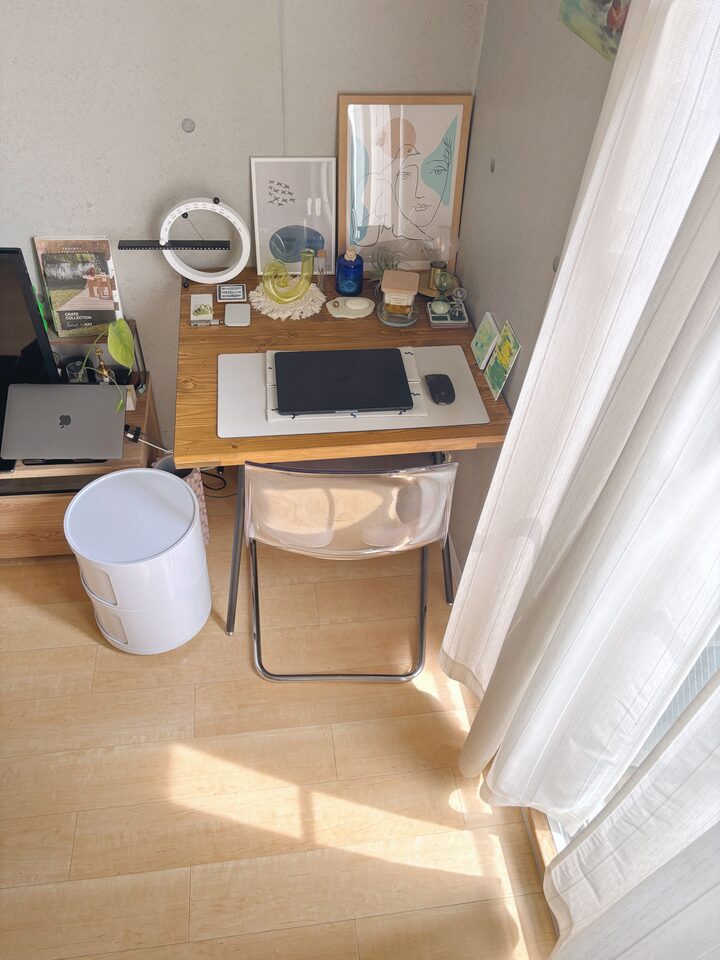 short form carousel card thumbnail