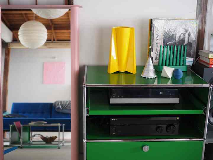 #暮らしの記録 #2人暮らし #mordernliving #mordernhome #midcentury #ジョージネルソン #georgenelson #モジュラーシーティングソファ #akarilamp
#LouisPoulsen #shogunlamp
#usmhaller #hay #lego #anothachoppa #シャルロットペリアン #クッカプーロ