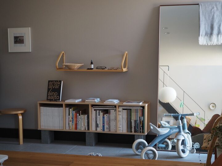 short form carousel card thumbnail