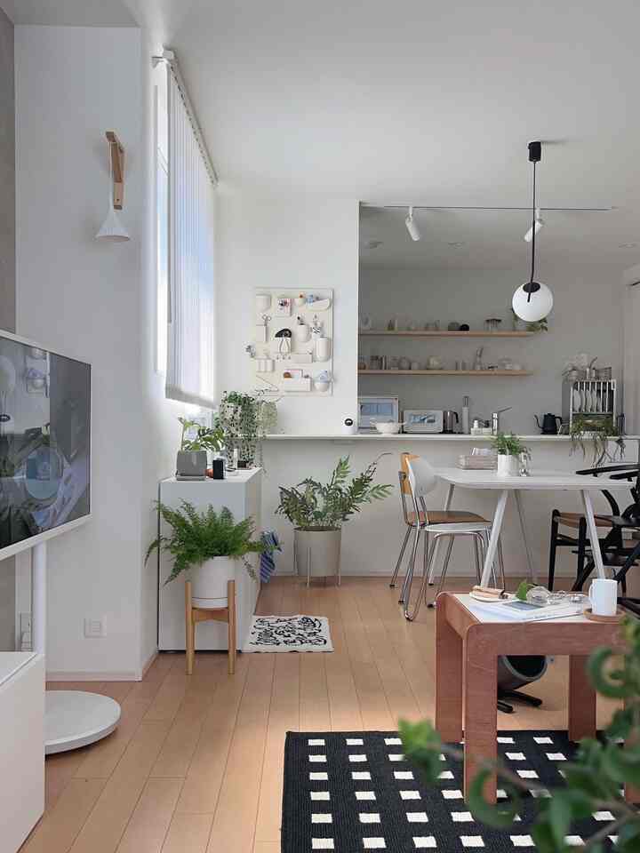 living room

O'gre cube bread side table🍞
(キューブブレッドサイドテーブル)が仲間入り🤎

#韓国インテリア #vamir__jp #カフェテーブル #サイドテーブル #モダンインテリア #韓国インテリア #部屋作り #vamir #ogre #バミル