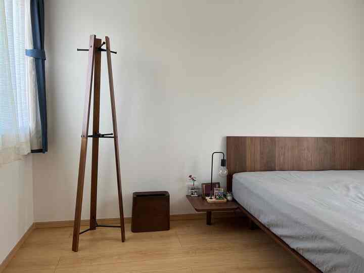 Before ➡️ After

#before #after #カラフルなインテリア #bedroom #ベッド用品 #1人掛けソファ #カリモク60  
