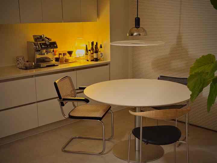 #ダイニング #ダイニングテーブル #ダイニング照明 #ダイニングチェア #エスプレッソマシン #コーヒー #エスプレッソ #コーヒー・ティー用品 #コーヒータイム #ダイニングインテリア 