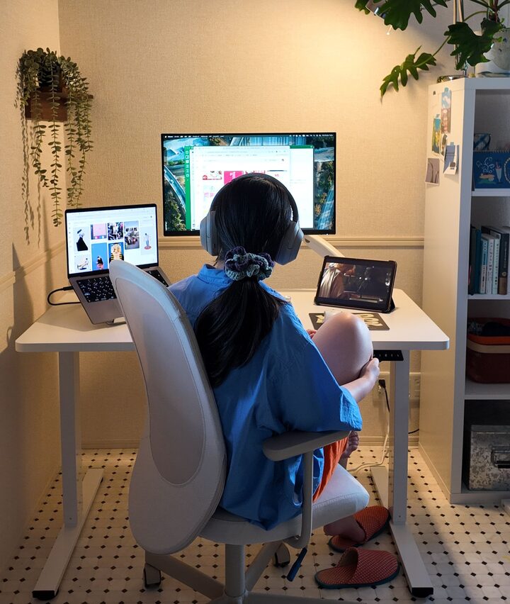 short form carousel card thumbnail