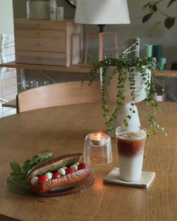 GBHの薄口グラス、口当たりめっちゃよくてお気に入り

#ダイニング #グラス #キャンドルホルダー 