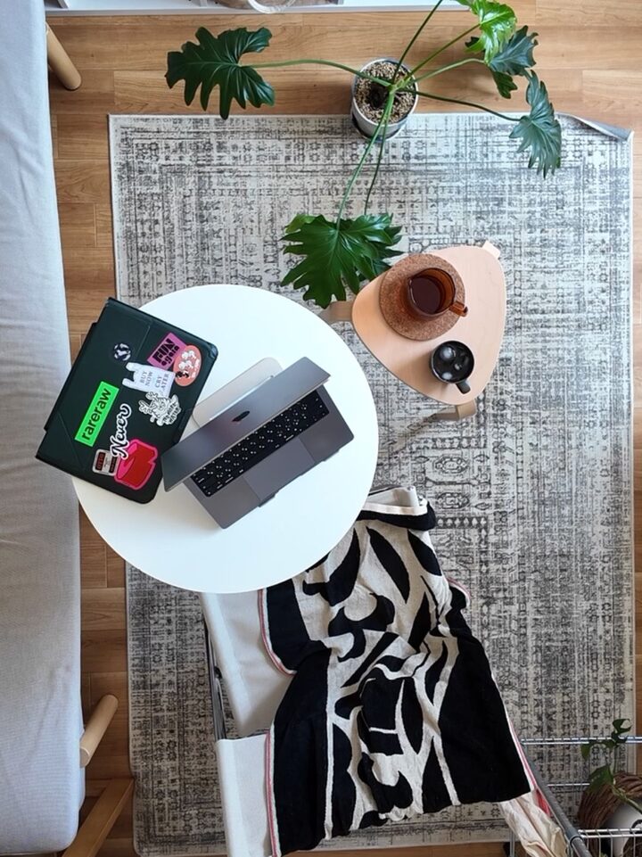 short form carousel card thumbnail