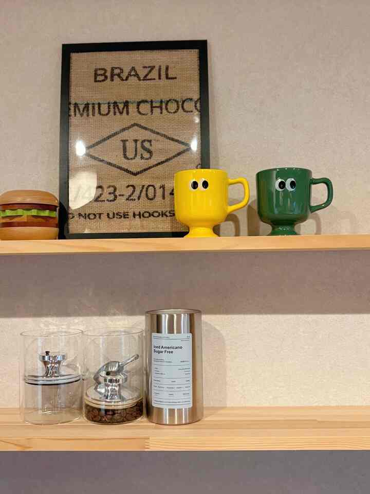 Saya ingin menambahkan sentuhan warna 💛💚
Putri saya (usia 4) melihatnya berulang kali, dan berkata, "Lucu sekali, saya ingin memakainya!" lol 🤭
#PeralatanDapur #キッチン雑貨 #マグ #マグカップ #インテリア #コップ