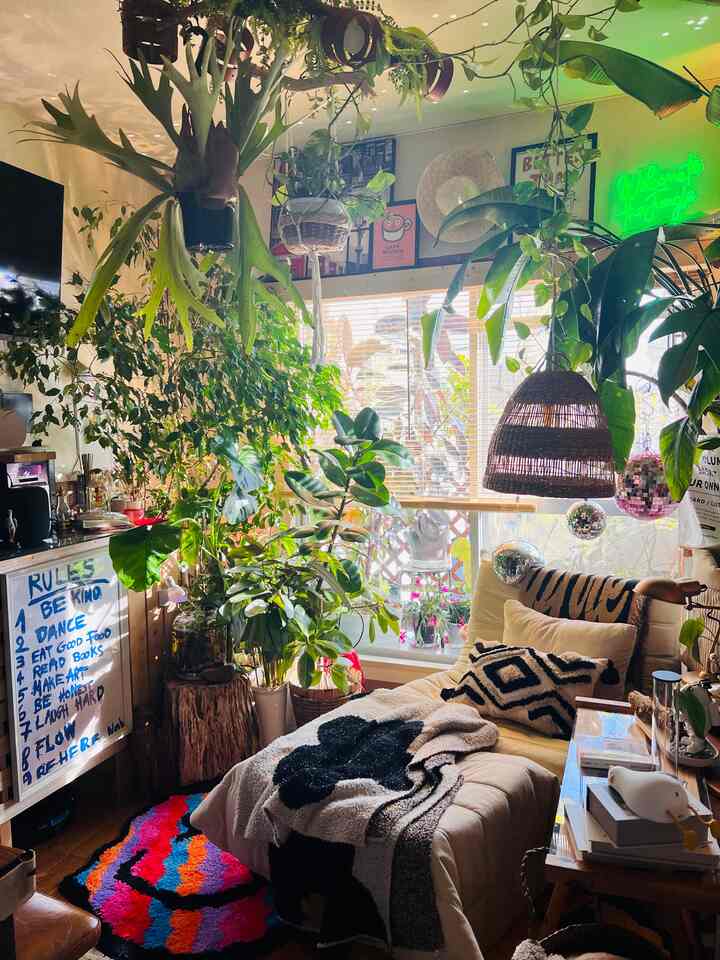 Farewell to this room I loved.
We've moved! 🌵
To mark the final milestone and as a keepsake, here are 10 redecorating photos! 📸

#Commemorative #模様替え #築古 #築古物件 #部屋作り #部屋インテリア #部屋 #リビングダイニング #リビング #インテリア家具 #インテリア #インテリア配色 #インテリア小物 #インテリア植物 #インテリア照明 #インテリア
#Colorful #カラフルなインテリア #さし色 #アクセントインテリア #アクセント #アートウォール #アートウォールインテリア #ハンドメイド #DIY

