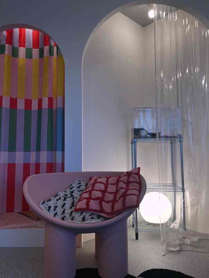 爬虫類ケージを増やすためにIKEAのオマルを追加購入しました。空いてるところにまだまだ生き物増やせます。

#リノベーション #カラフルなインテリア #IKEA #爬虫類 #犬がいる暮らし 