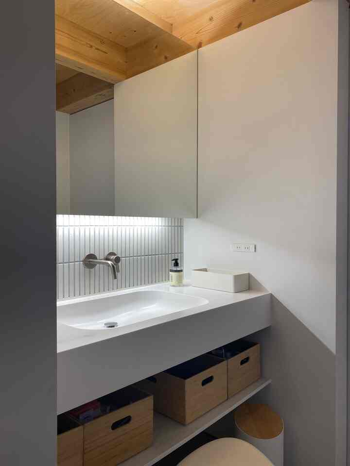 Saya suka ubin Mosaik Nagoya.

#KamarMandi
#Mosaik Nagoya
#Keran
#Hamudakin
#MUJI