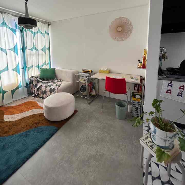 Kami juga sedang mengganti lantai di dapur! 😌
Kamu lihat?

#RenovasiDIY
#RuangTamu
#RuangTinggal
#InteriorBerwarna-warni
