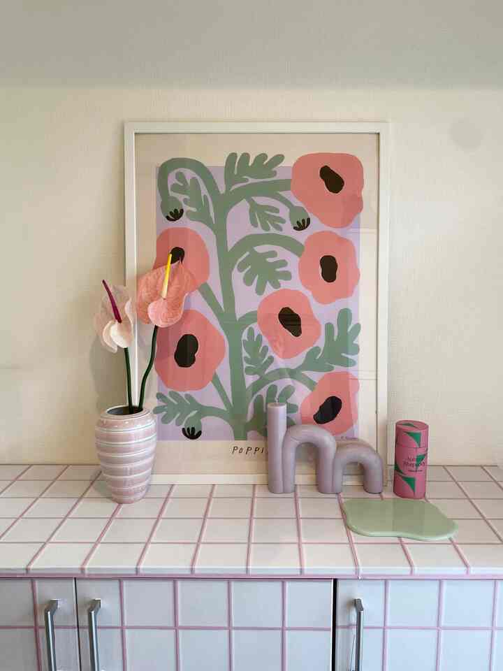 I DIYed my shoebox! 🙌🏻🩵

#Entryway #靴箱 #壁紙シート #玄関入口インテリア