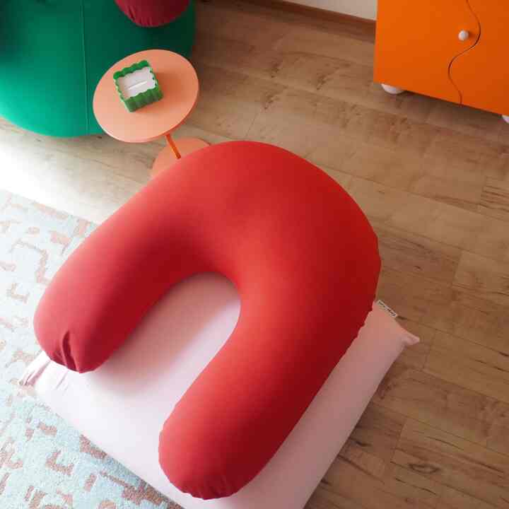 Aku ganti sofaku dengan Yogibo 🛋️
Sofanya tersedia dalam banyak warna, dan bentuknya ramping dan imut...

#Yogibo
#ColorfulInterior