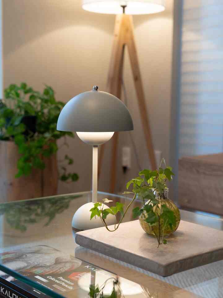 モールテックスの質感が好き。
コンクリートより滑らかで汚れや水にも強い。

グレーインテリアの質を高めてくれるアイテムです☺️

#モールテックス #リビングインテリア #グレーインテリア 