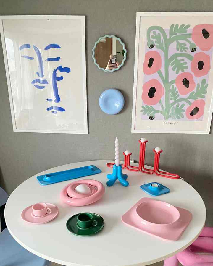 ikeaとGustafwestmanのコラボアイテム🩷🩷
めちゃ可愛い😭🙌🏻❣️

#カラフルインテリア#韓国インテリア　#北欧インテリア #リビングインテリア　#インテリア雑貨　
#リビング#ikea #gustafwestman