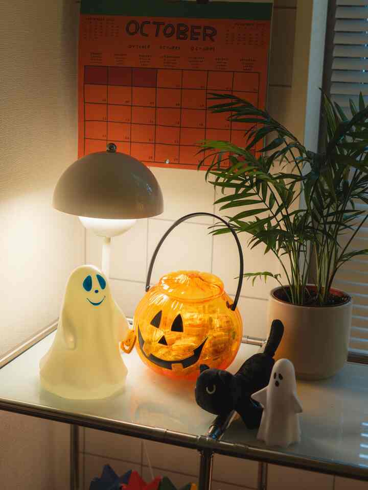 プチプラだけの我が家のハロウィン飾り
ハロウィン飾りの商品が知りたい方はInstagramの最新投稿を見てね🎃

#ハロウィン飾り　#ハロウィンデコレーション  #ハロウィンインテリア　#子ども部屋インテリア　#賃貸インテリア
#ハロウィンパーティー #カルディ購入品　#スリーコインズ購入品