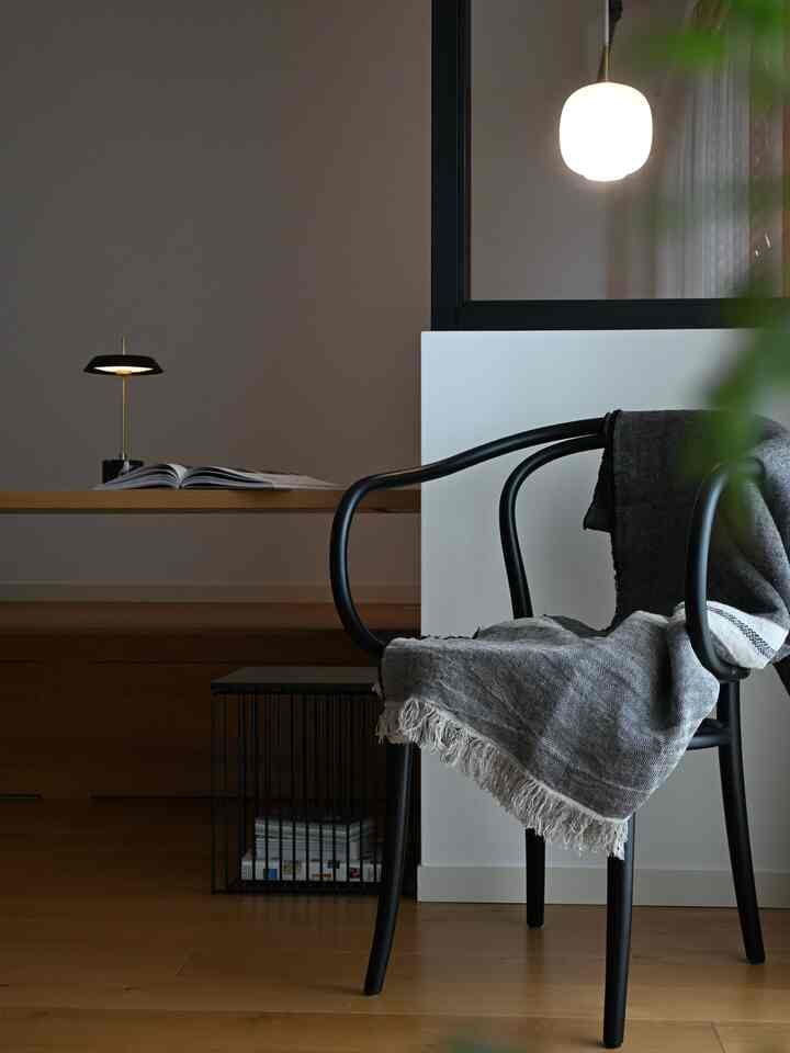 ベルギー製リネン100％ 、LIBECOのクロスはバスタオルという商品名ですが、110x180cmと大判なので、スローやテーブルクロスなど色々用途があります◎

#LIBECO #リネン