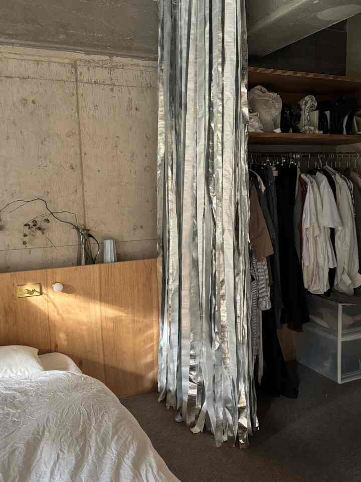 ベット→WIC→お風呂と
便利な動線です🛏️👖🛁



#マンションリノベーション
#wic
#ワンルーム