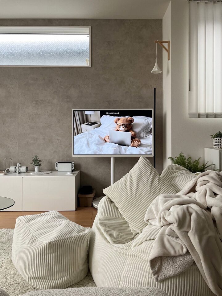 short form carousel card thumbnail