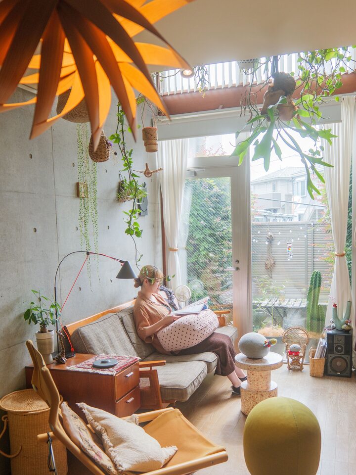 short form carousel card thumbnail