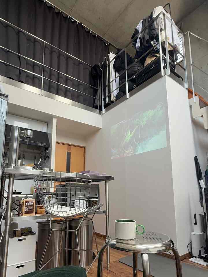 #プロジェクター #ステンレス
#Tempat Sampah #コンクリート
#Beton Ekspos
#Tinggal Sendiri #一人暮らし部屋 #一人暮らしアイテム #一人暮らしインテリア #一人暮らしの家