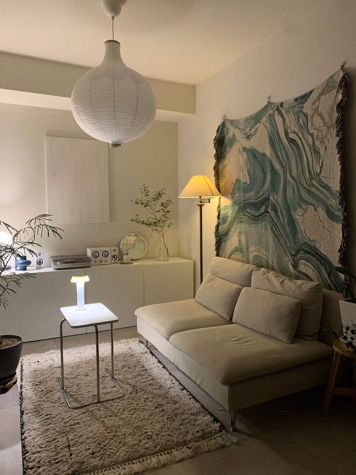 short form carousel card thumbnail