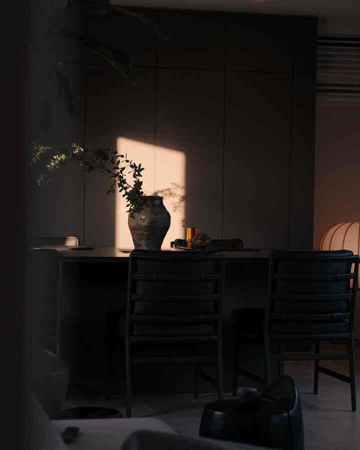 ふとした瞬間に現れた
光の額縁
⁡
#interiorstyle #slowliving
#interiordecor #pepeのいえ