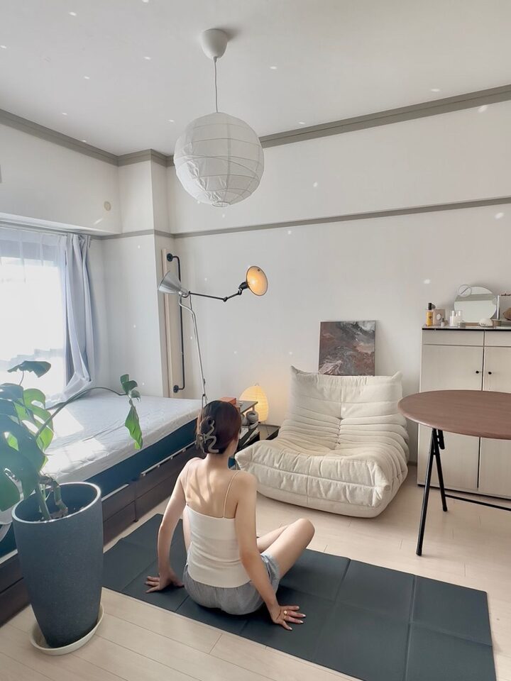 short form carousel card thumbnail