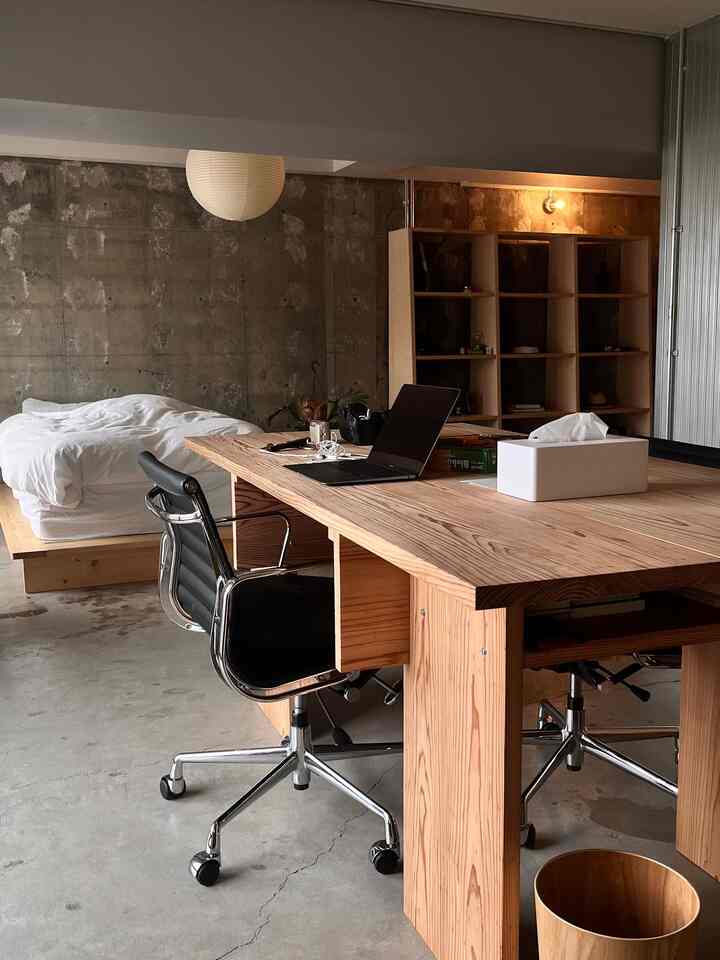 tableは海外の人が使っていたデザインを
参考にして、友人に作成してもらった🪵🪾
#apple #イサム・ノグチ 