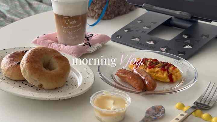 morning mini Vlog.🩷

ベーグルが食べたくて、
uberで冷凍ベーグル注文した🥯

6個入りのはずが、
1個おまけで7個入っててハッピーˊ°̮ˋෆ⁡ꔛ‬ෆ

#morningvlog #Vlog #fyp #おうちカフェ #インテリア雑貨 